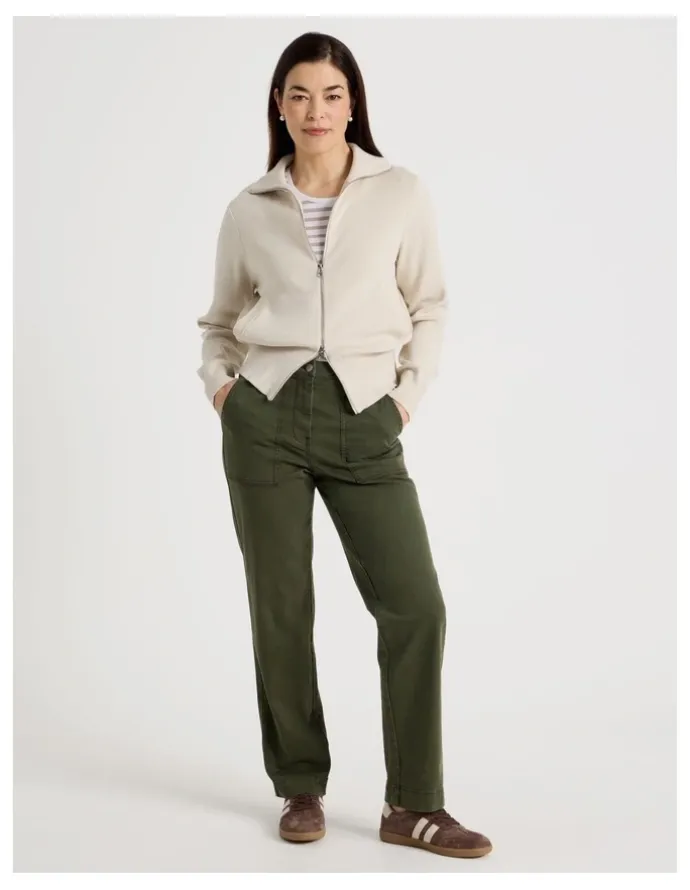 Regatta Utility Stretch Pant With Patch Pockets in Olive