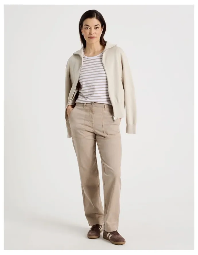 Regatta Utility Stretch Pant With Patch Pockets in Neutral