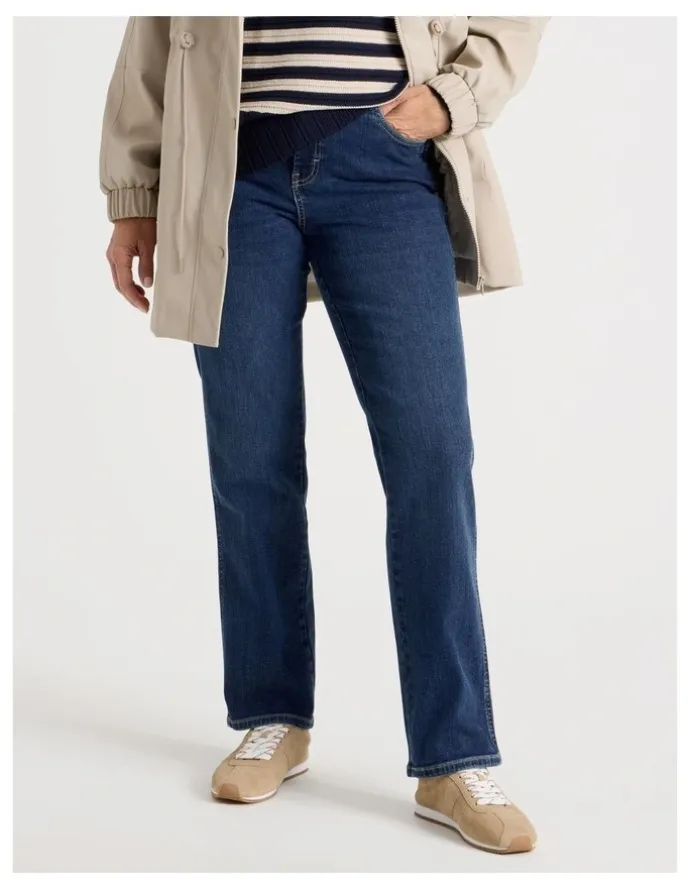 Regatta Wardrobe Staple Straight Jean In Mid Denim