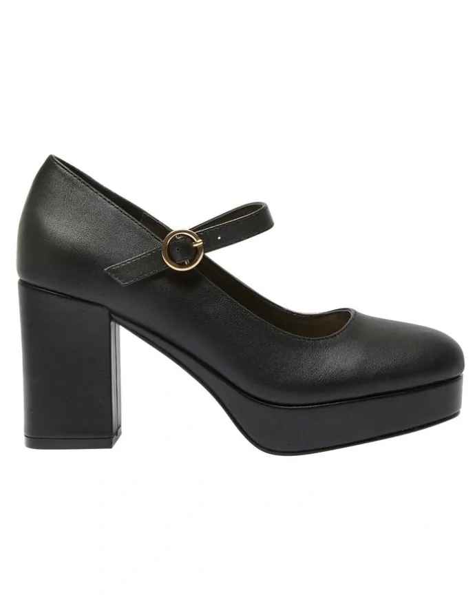 Sandler Tate Heeled Shoes in Black Smooth