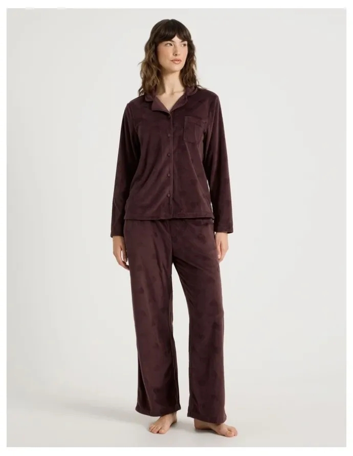 Soho Cosy Fleece Long Sleeve Button Up Pyjama Set in Raisin Debossed Heart Print