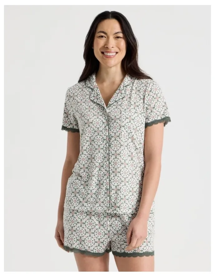 Soho Everyday Lace Short Sleeve Short Leg Pyjama Set in Laurel Green Tile Print