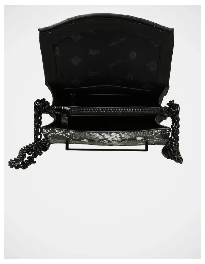 Steve Madden Bflip Handbag in Black
