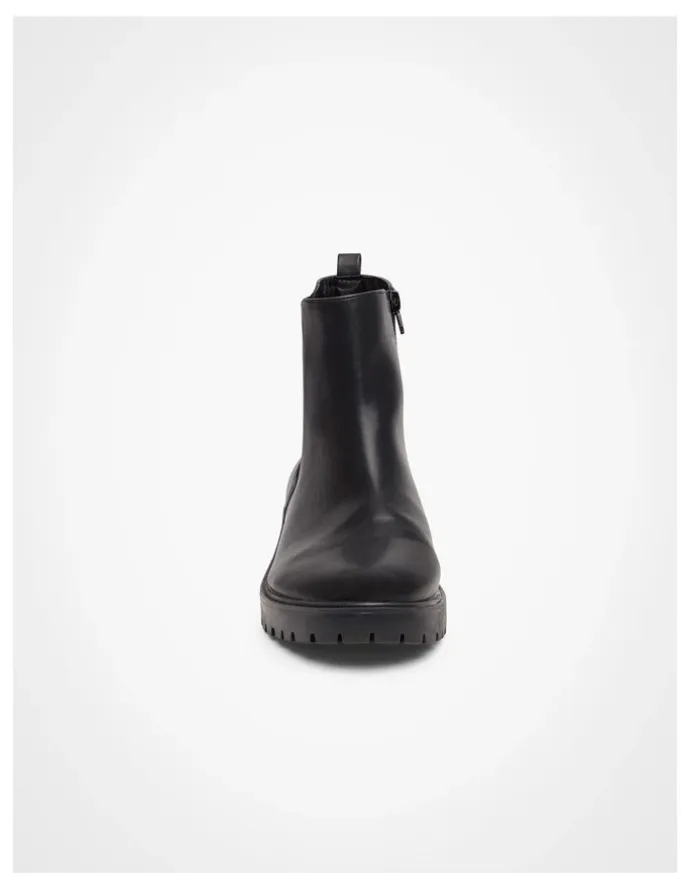 Taking Shape Chunky Chelsea Ankle Boot in Black