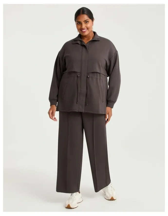Taking Shape Luxe Touch Tape Wide Leg Trackpant in Espresso