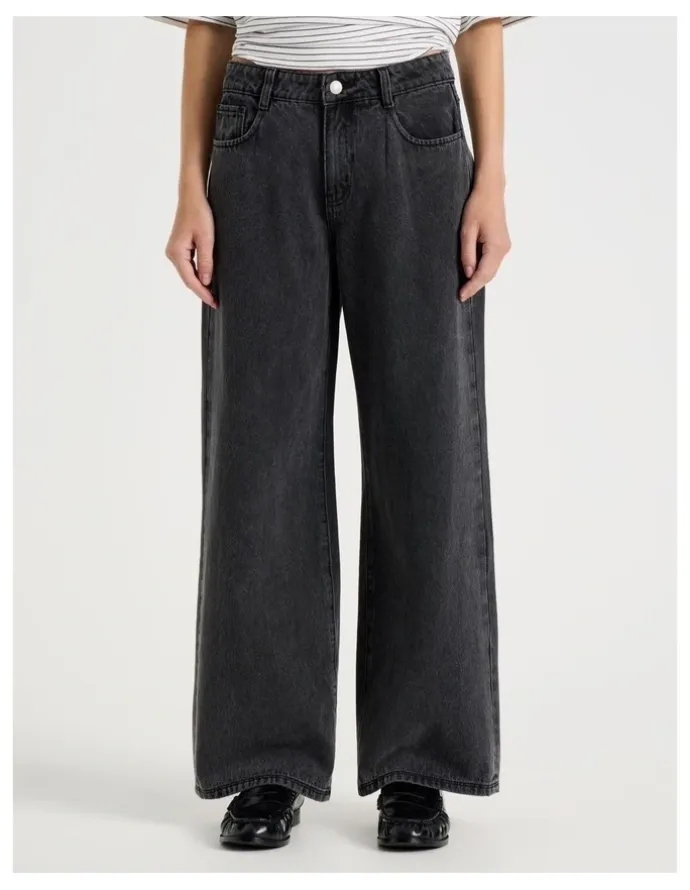 There After Low Rise Baggy Jeans in Black