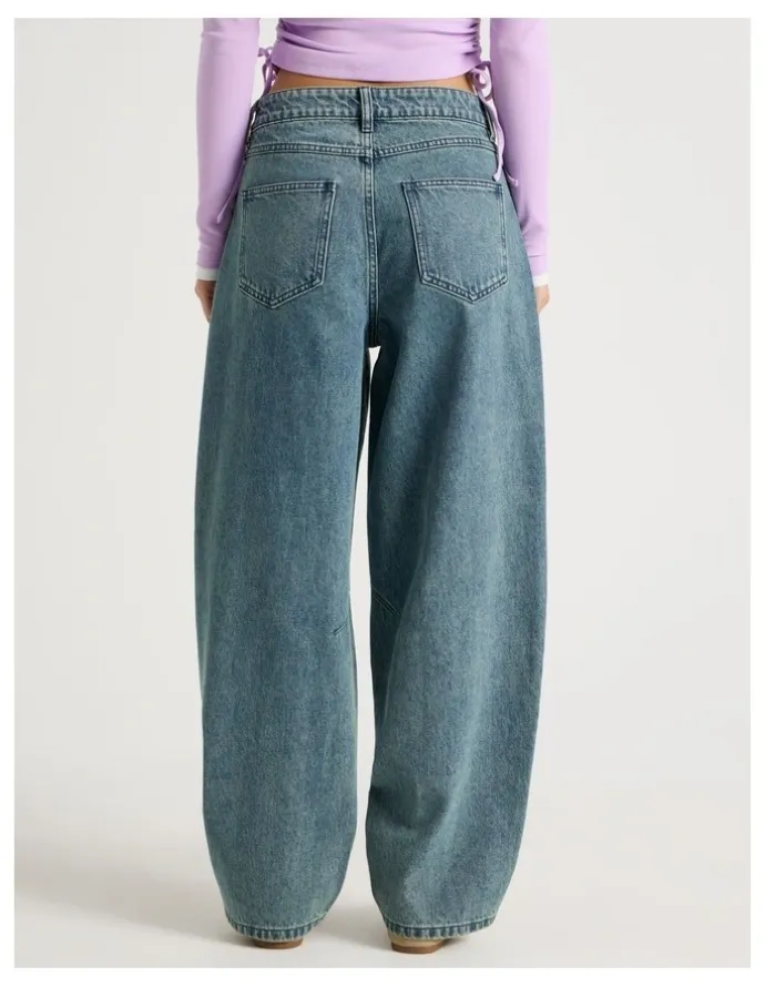 There After Mid Rise Barrel Leg Jean in Mid Blue Wash