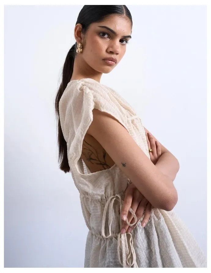 TOPSHOP Ena Short Sleeve Tie Top in Ecru