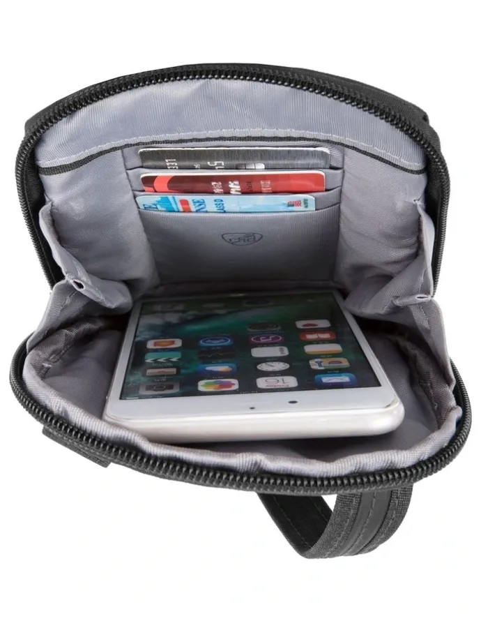 Travelon Metro Anti-Theft Stadium Mini Crossbody Bag in Black