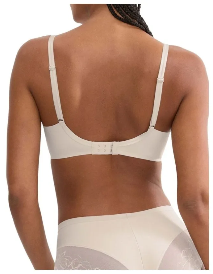 Triumph Comfort Contour Minimiser Bra in Beige