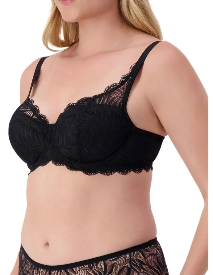 Triumph Essential Lace Balconette Wired Padded Bra in Black
