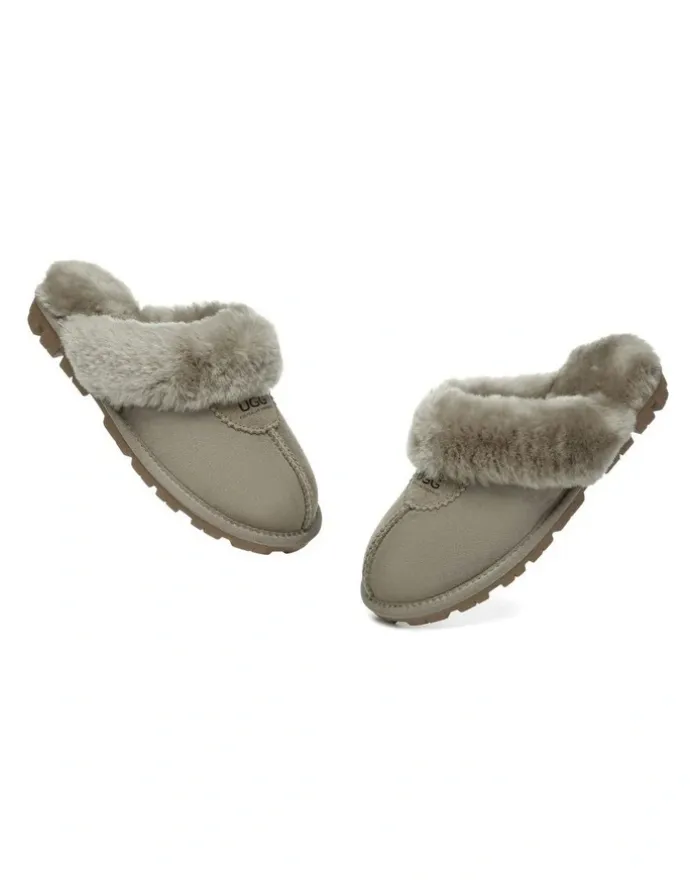 UGG Australian Shepherd Scuff Waffle Slipper in Caribou