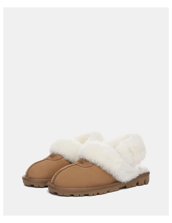 UGG Australian Shepherd Waffle Fluffy in Chestnut