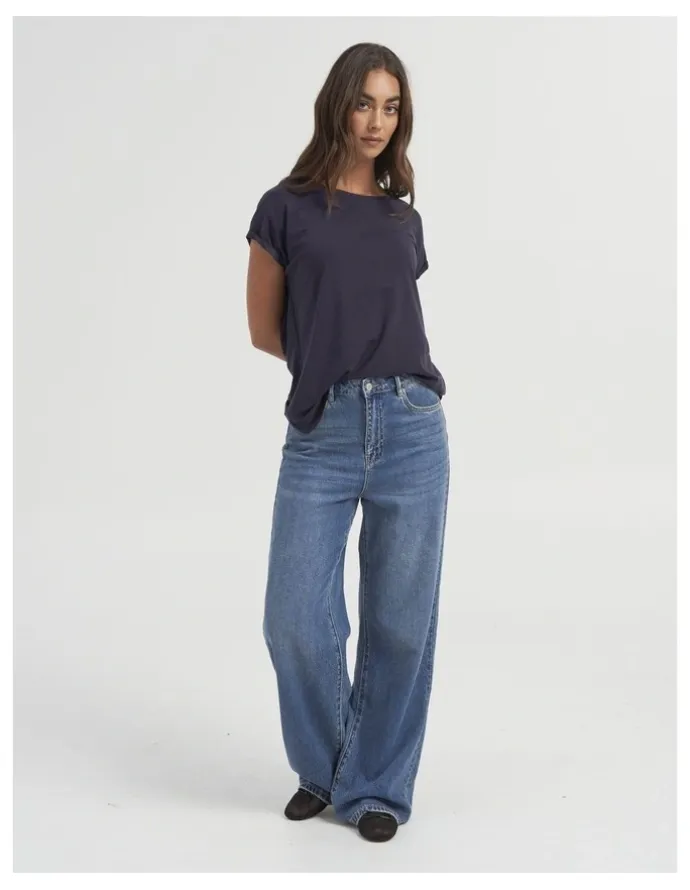 Vero Moda Ava Round Neck Tee in Navy