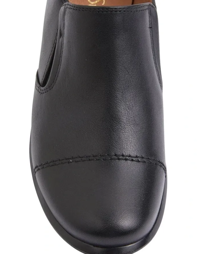 Wide Steps Dave Shoes in Black Glove