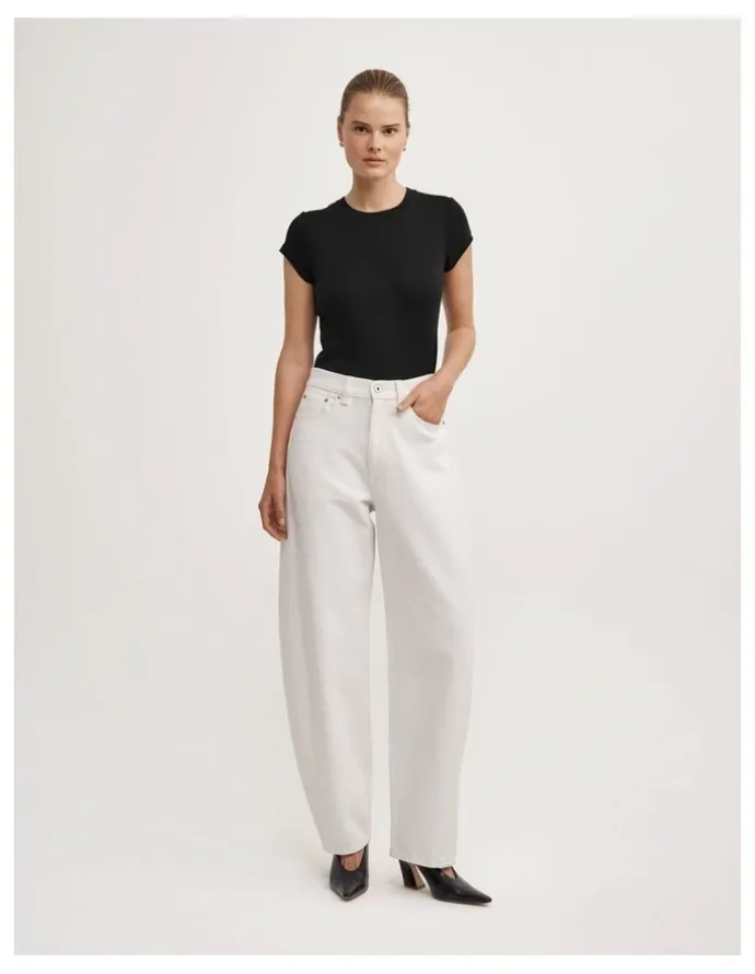 Witchery Barrel Leg Jean in Parchment