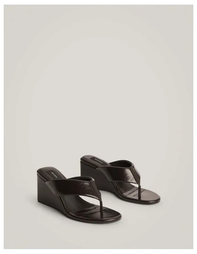 Witchery Lexi Wedge Heels in Espresso