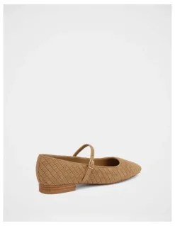 Wittner Annie Woven Leather Flat in Tan
