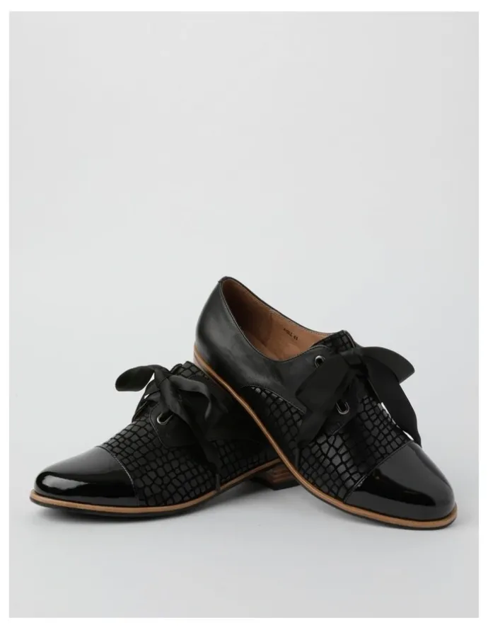Zazou Avril Black Lace-Up Brogues